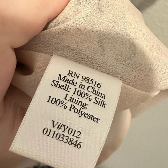 Coldwater creek floral silk short sleeve button detail blouse small - Picture 8 of 8